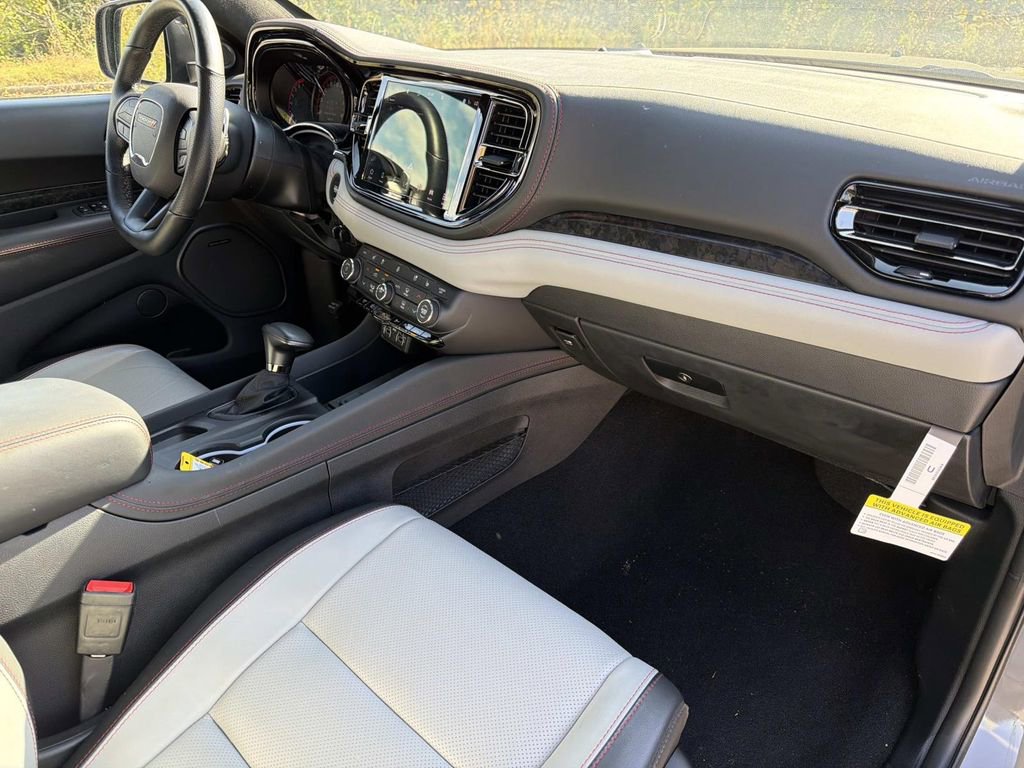 Used 2023 Dodge Durango R/T image 25