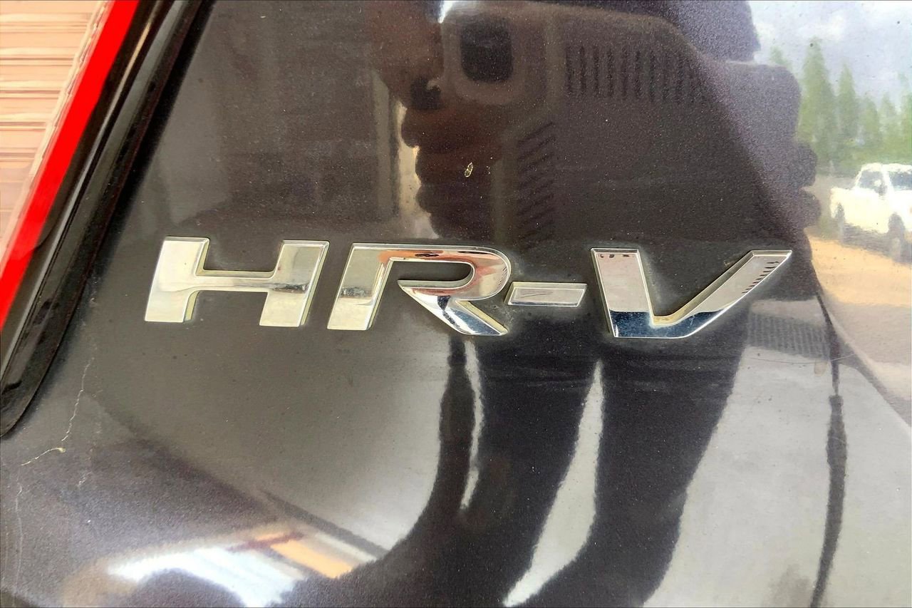 Used 2017 Honda HR-V EX image 31