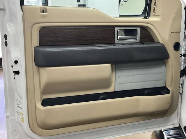 Used 2013 Ford F150 Lariat w/ Mid Equipment Group AWD/4WD image 14