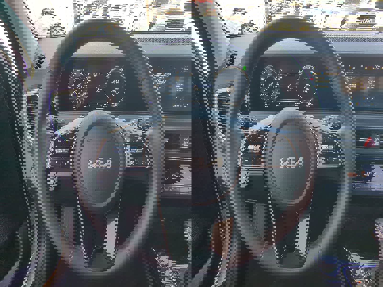 Used 2024 Kia Seltos S image 29