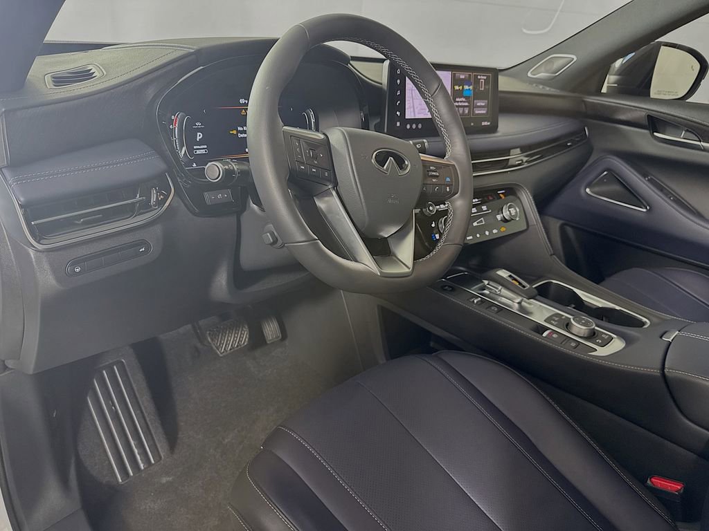 Certified 2026 INFINITI QX60 Sport w/ Dark Cargo Package image 11