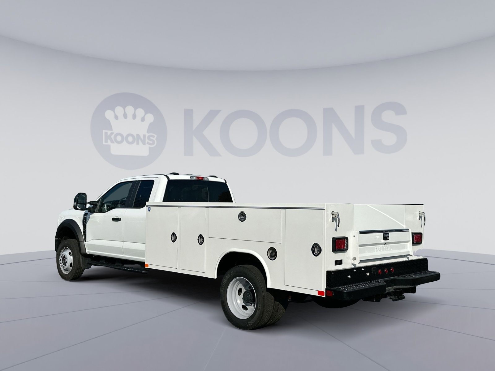 New 2026 Ford F450 XL w/ XL Chrome Package AWD/4WD image 4