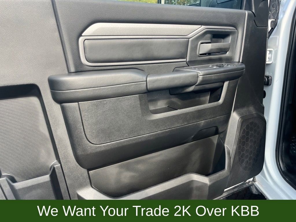Used 2025 RAM 3500 Tradesman image 10