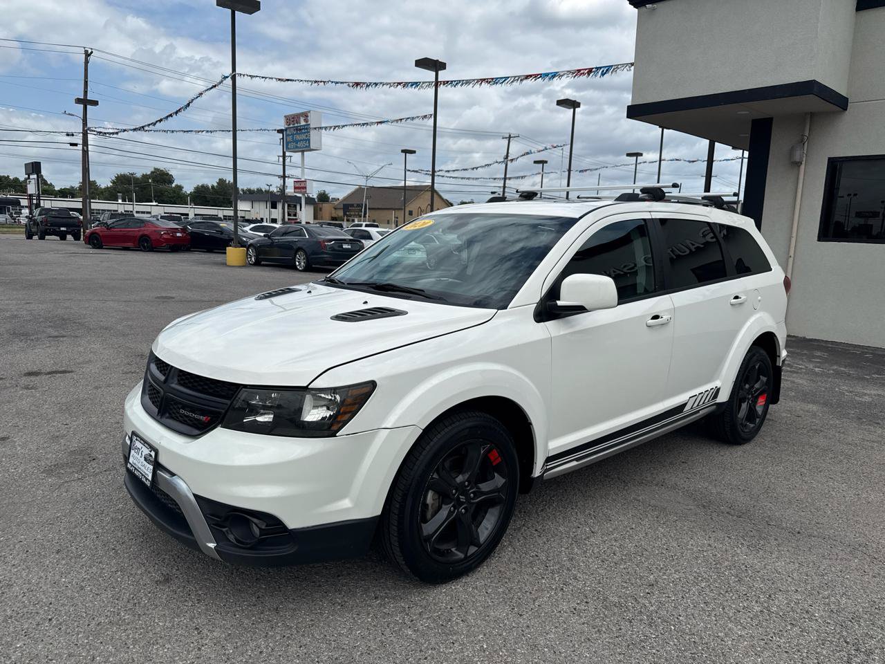Used 2020 Dodge Journey Crossroad w/ Popular Equipment Group FWD image 2