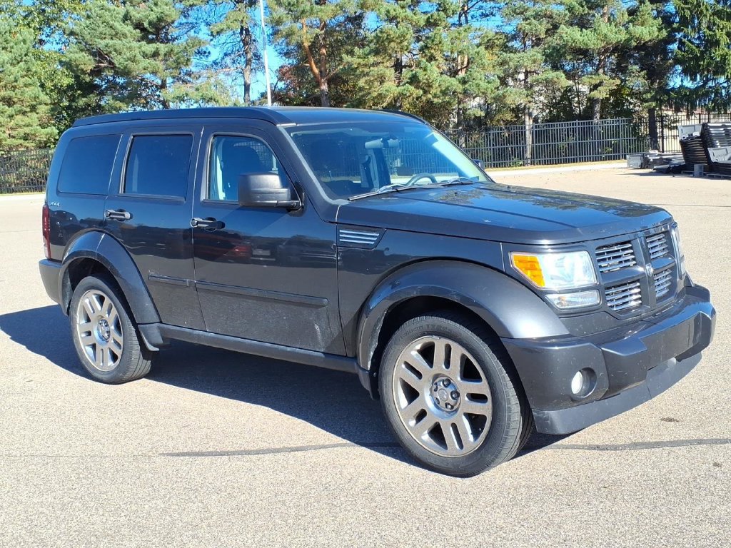 Used 2010 Dodge Nitro Heat AWD/4WD image 3