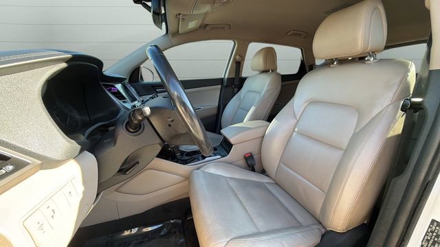 Used 2018 Hyundai Tucson SEL Plus w/ Cargo Package image 9