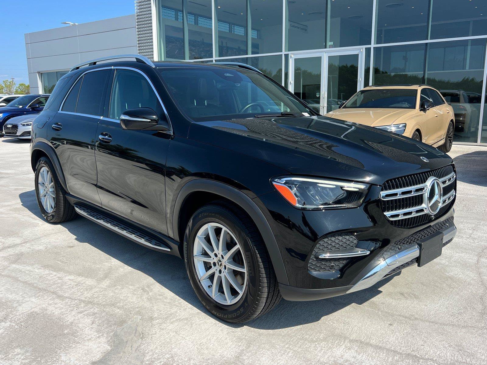 Used 2024 Mercedes-Benz GLE 350 4MATIC image 3