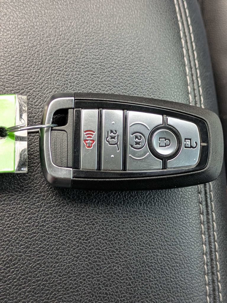 Used 2022 Ford Escape SEL AWD/4WD image 29