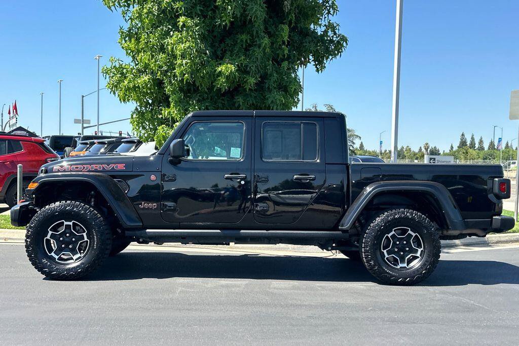 Used 2023 Jeep Gladiator Mojave w/ Cold Weather Group AWD/4WD image 7