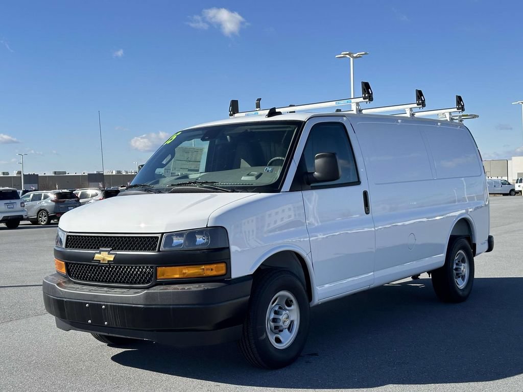 New 2025 Chevrolet Express 2500 w/ Driver Convenience Package RWD image 16