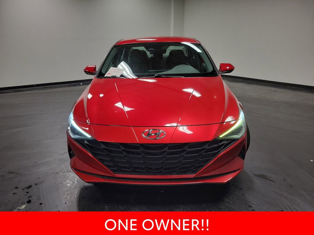 Used 2022 Hyundai Elantra SEL image 3