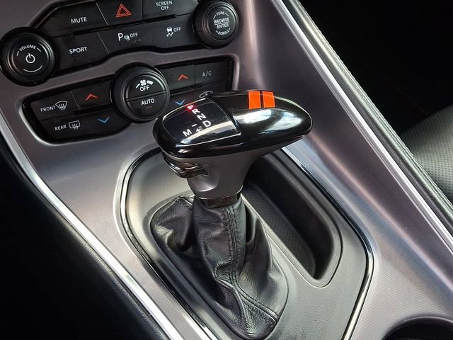 Used 2020 Dodge Challenger SXT w/ Plus Package image 16