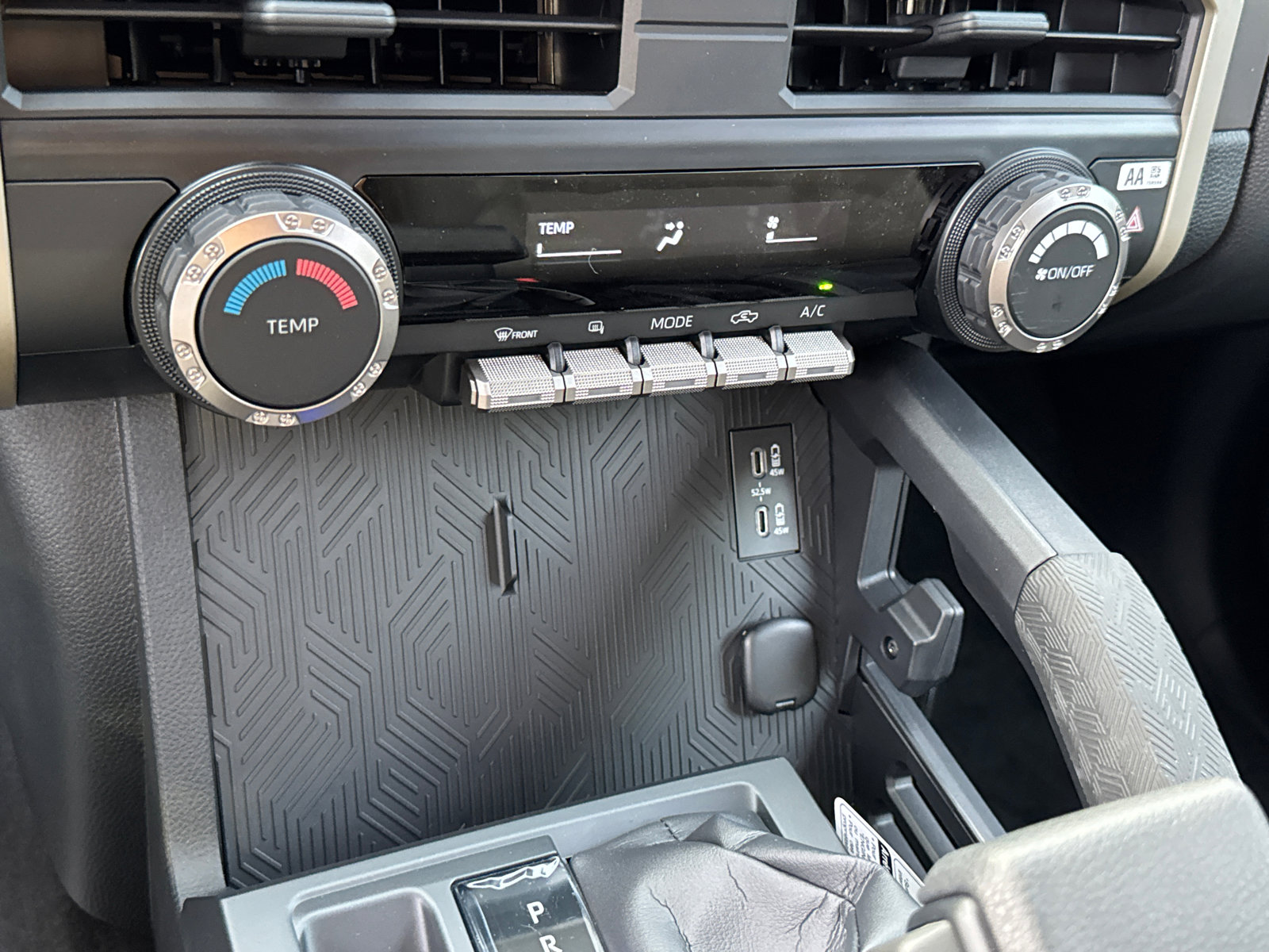 New 2025 Toyota Tacoma SR5 image 31