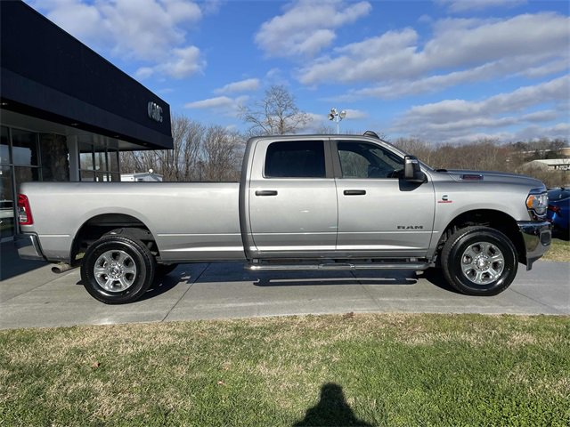 Used 2024 RAM 3500 Big Horn image 7