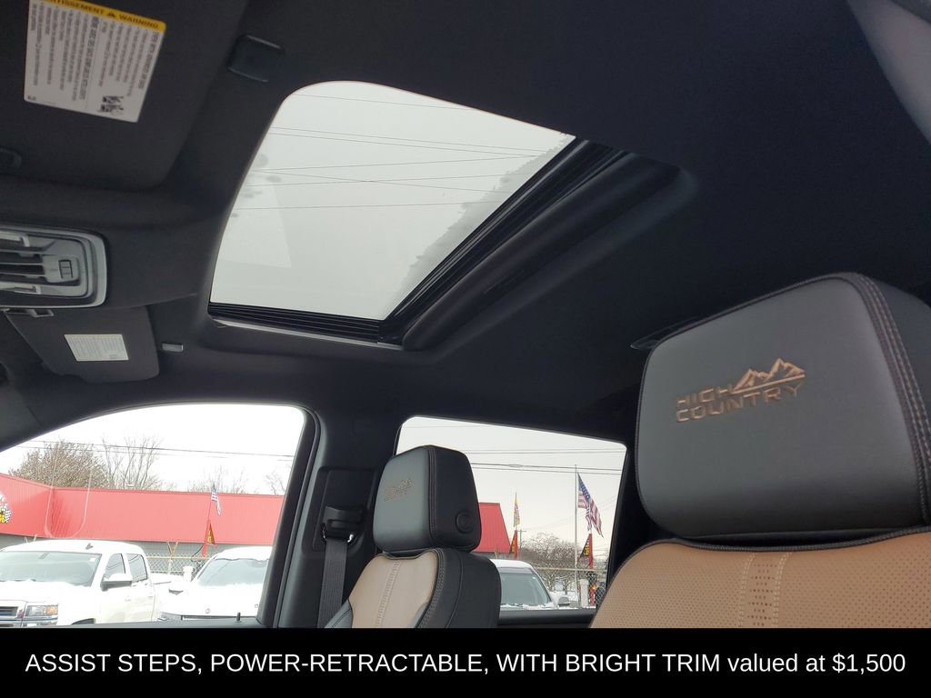 Used 2025 Chevrolet Silverado 2500 High Country w/ High Country Premium Package image 7