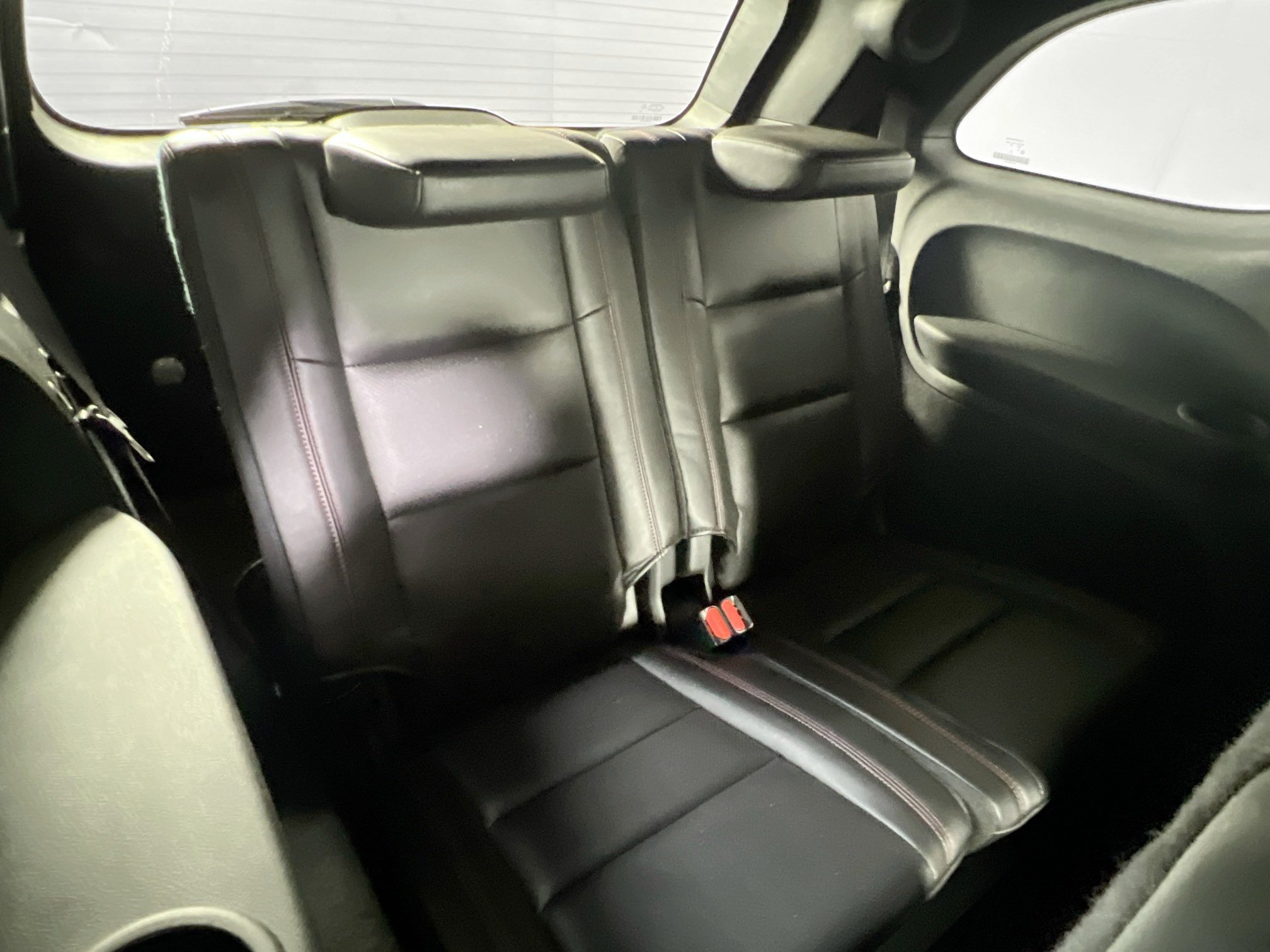 Used 2022 Dodge Durango R/T w/ Blacktop Package AWD/4WD image 26