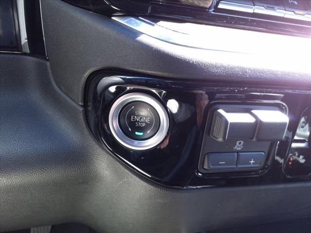 Used 2023 Chevrolet Silverado 1500 RST w/ All Star Edition Plus image 33