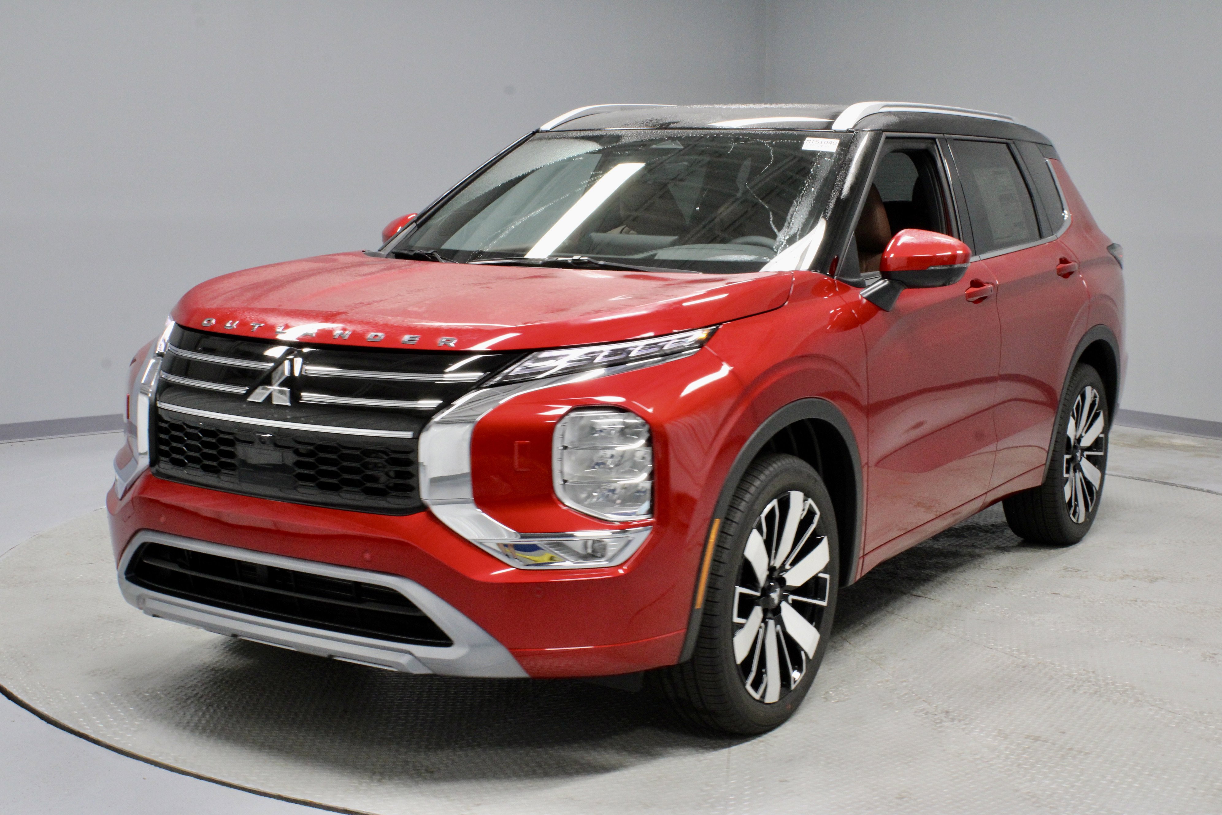 New 2025 Mitsubishi Outlander SEL image 4