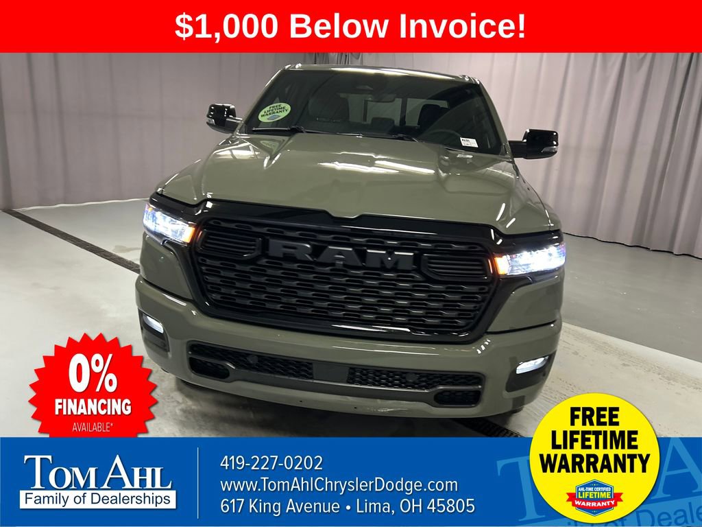 New 2026 RAM 1500 4x4 Crew Cab image 2