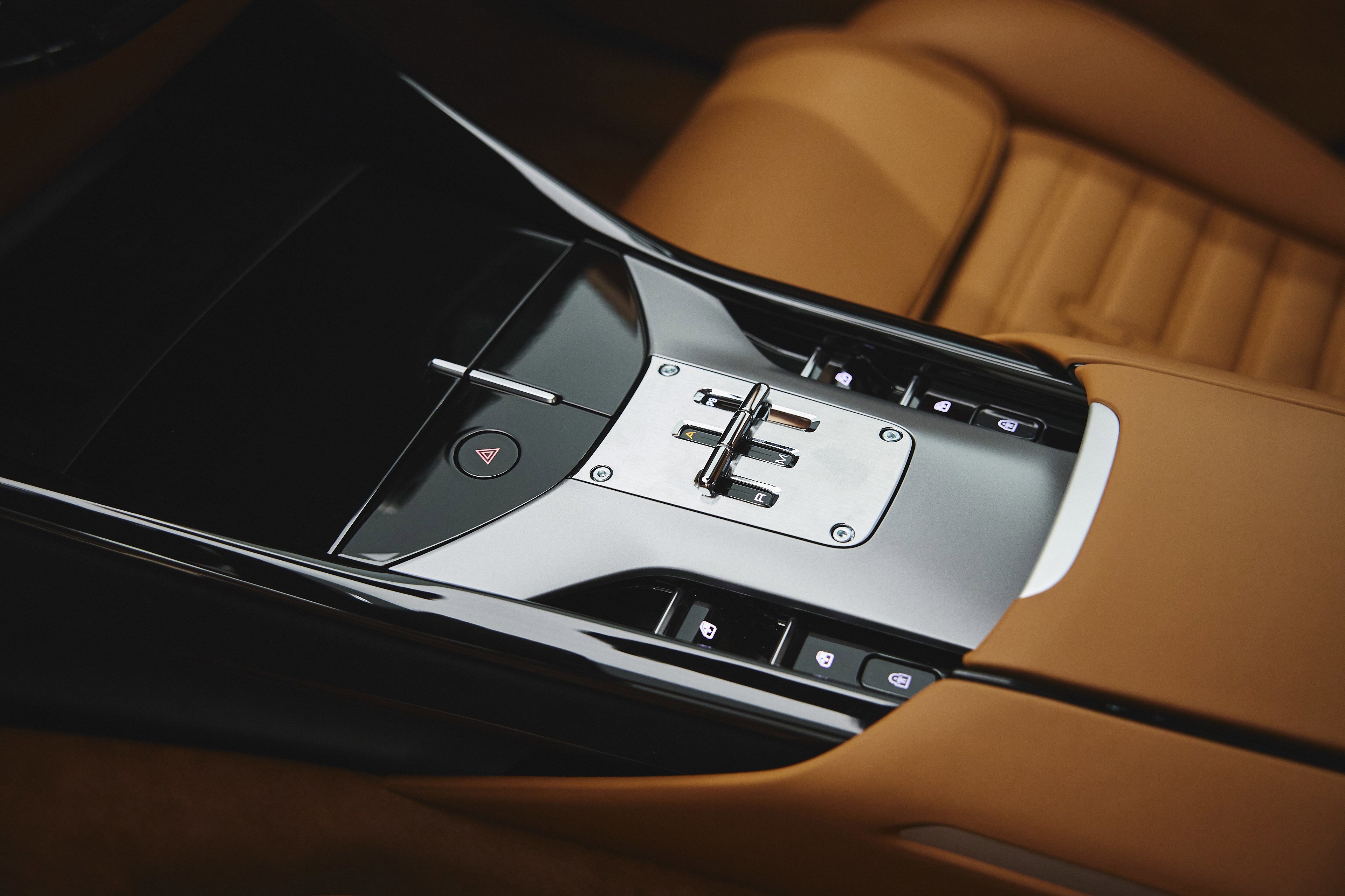 Used 2025 Ferrari Purosangue image 26