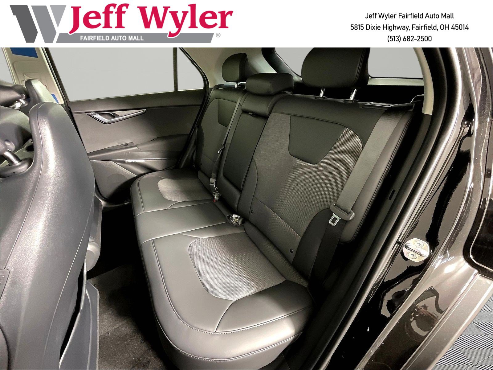 New 2026 Kia Niro EX FWD image 18
