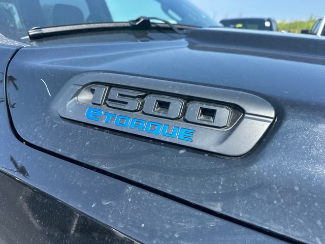 New 2026 RAM 1500 Big Horn w/ Night Edition AWD/4WD image 9