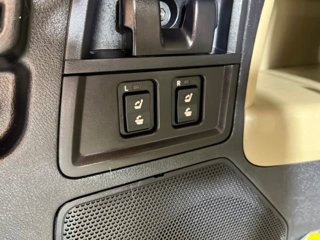 Used 2017 Toyota Sequoia Platinum RWD image 55