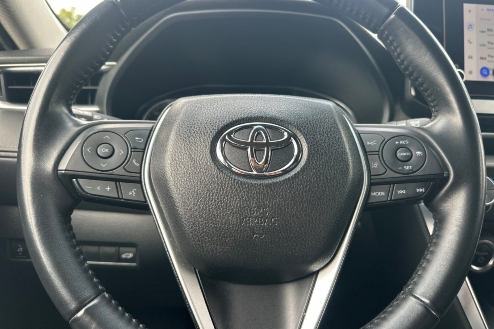 Certified 2024 Toyota Venza LE AWD/4WD image 22