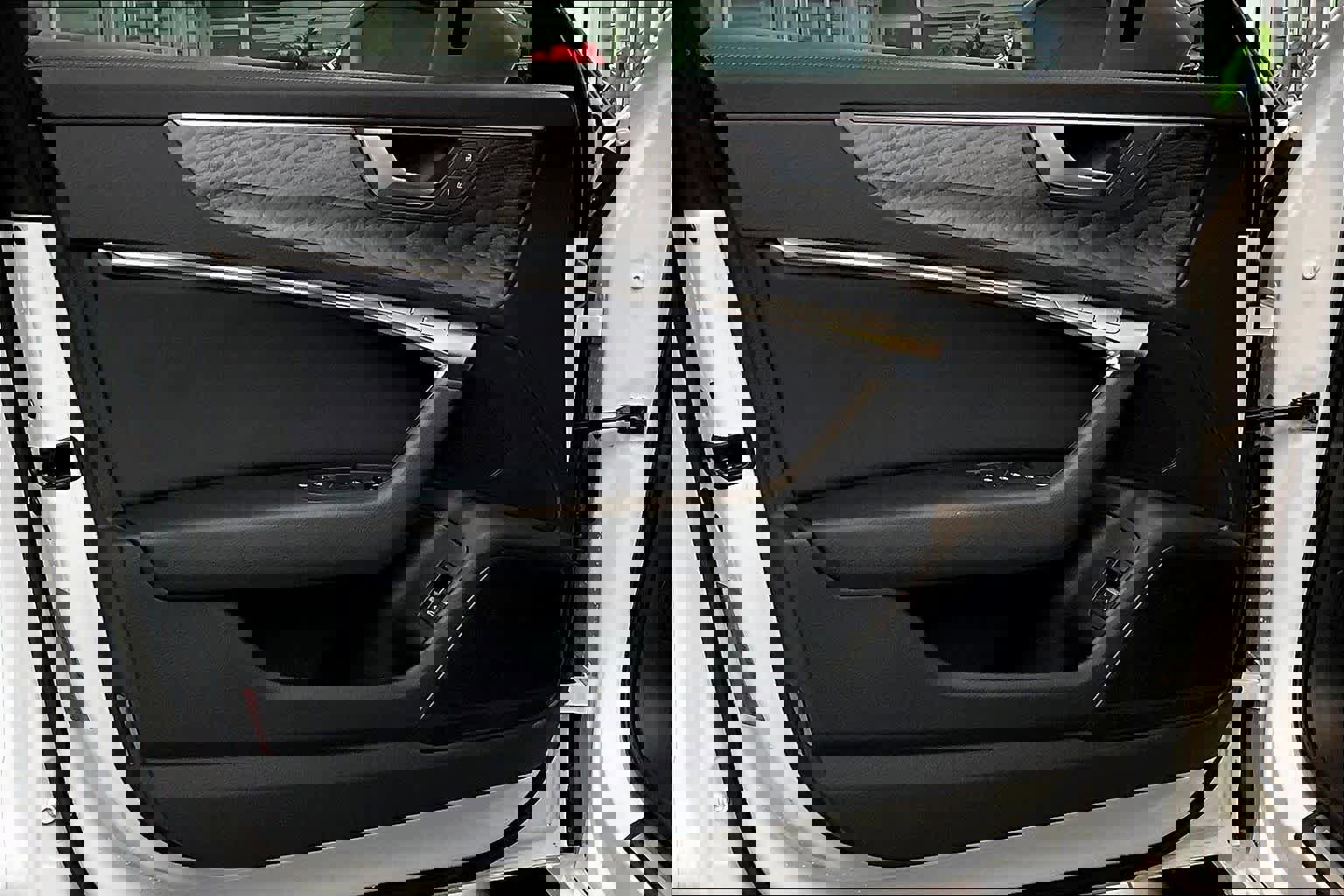 Certified 2025 Audi A6 Premium w/ Convenience Plus Package image 23