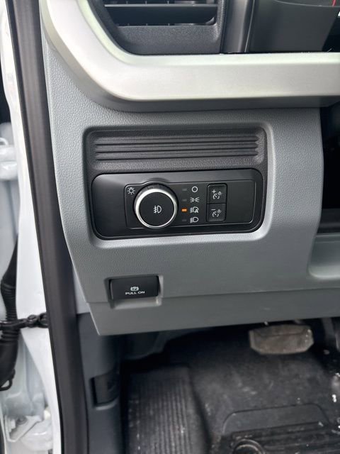 New 2025 Ford F450 XL w/ XL Chrome Package image 27