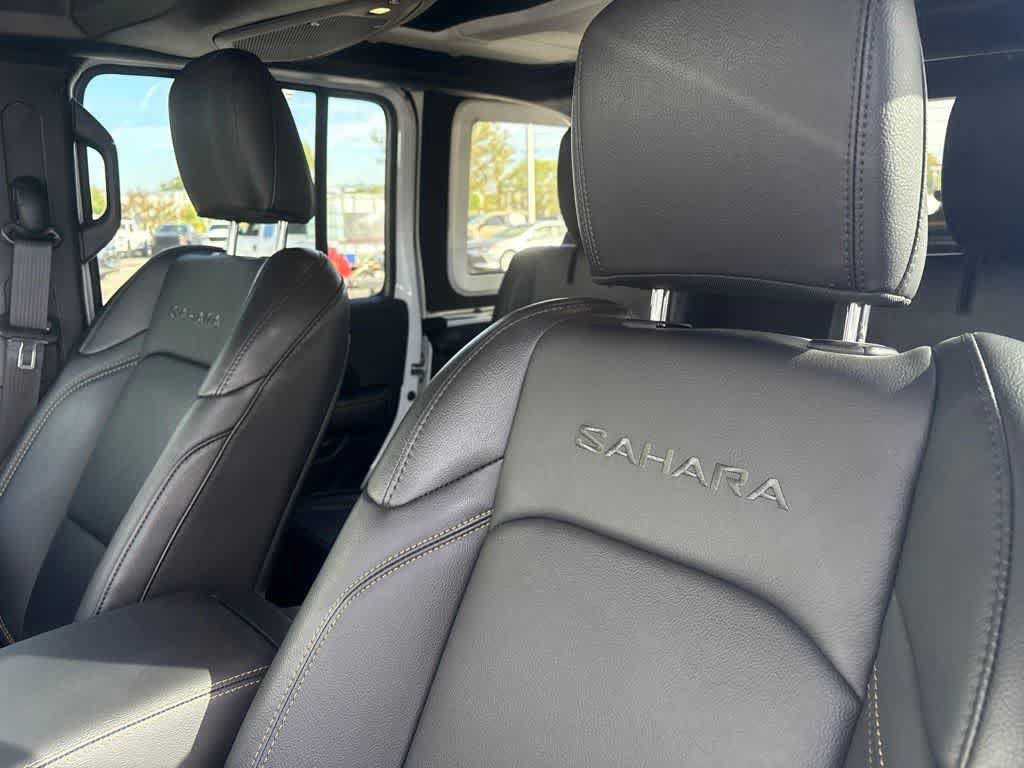 Used 2024 Jeep Wrangler Unlimited Sahara w/ Technology Group AWD/4WD image 10