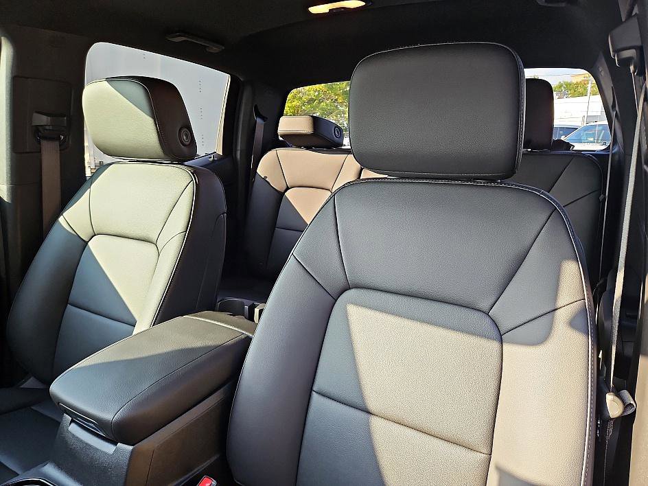 New 2026 Chevrolet Colorado LT w/ LT Convenience Package image 15