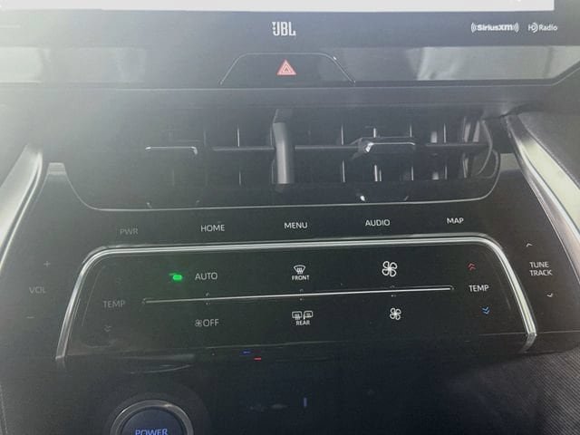 Used 2021 Toyota Venza Limited w/ Carpet Mat Package (TMS) AWD/4WD image 16