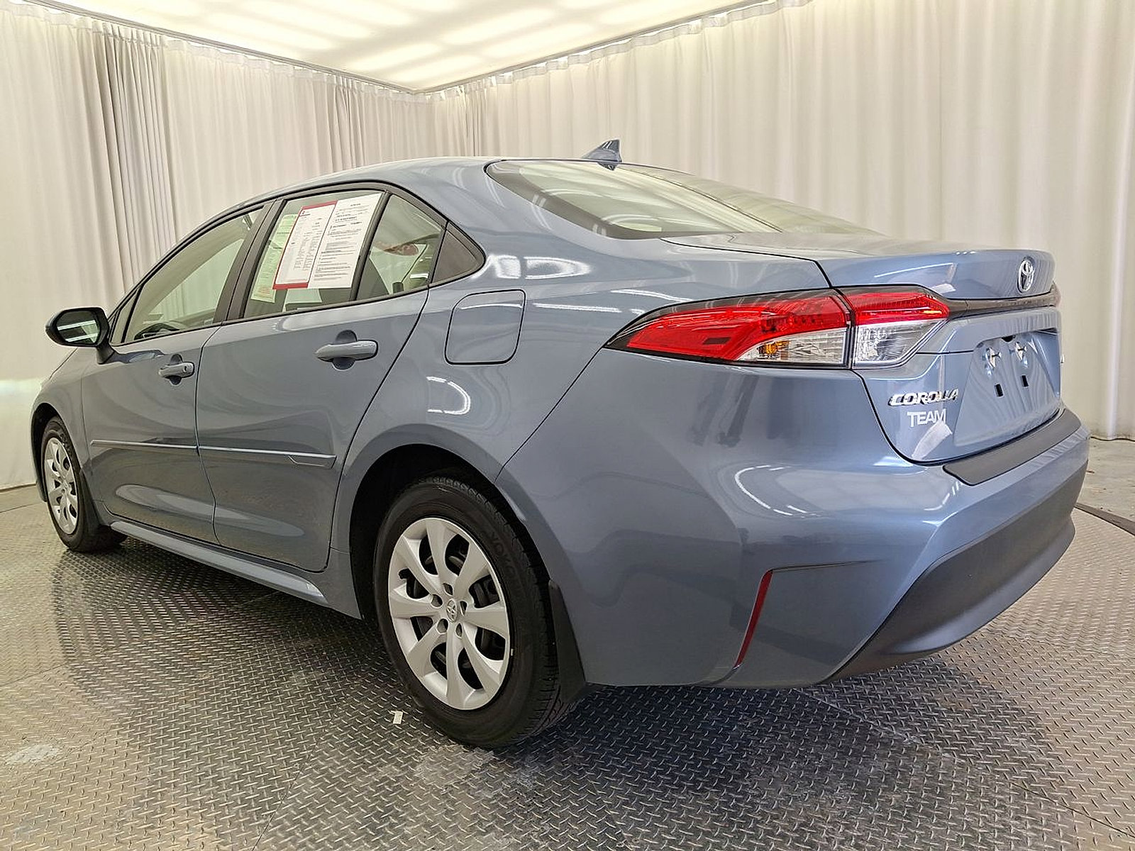 Used 2023 Toyota Corolla LE FWD image 21