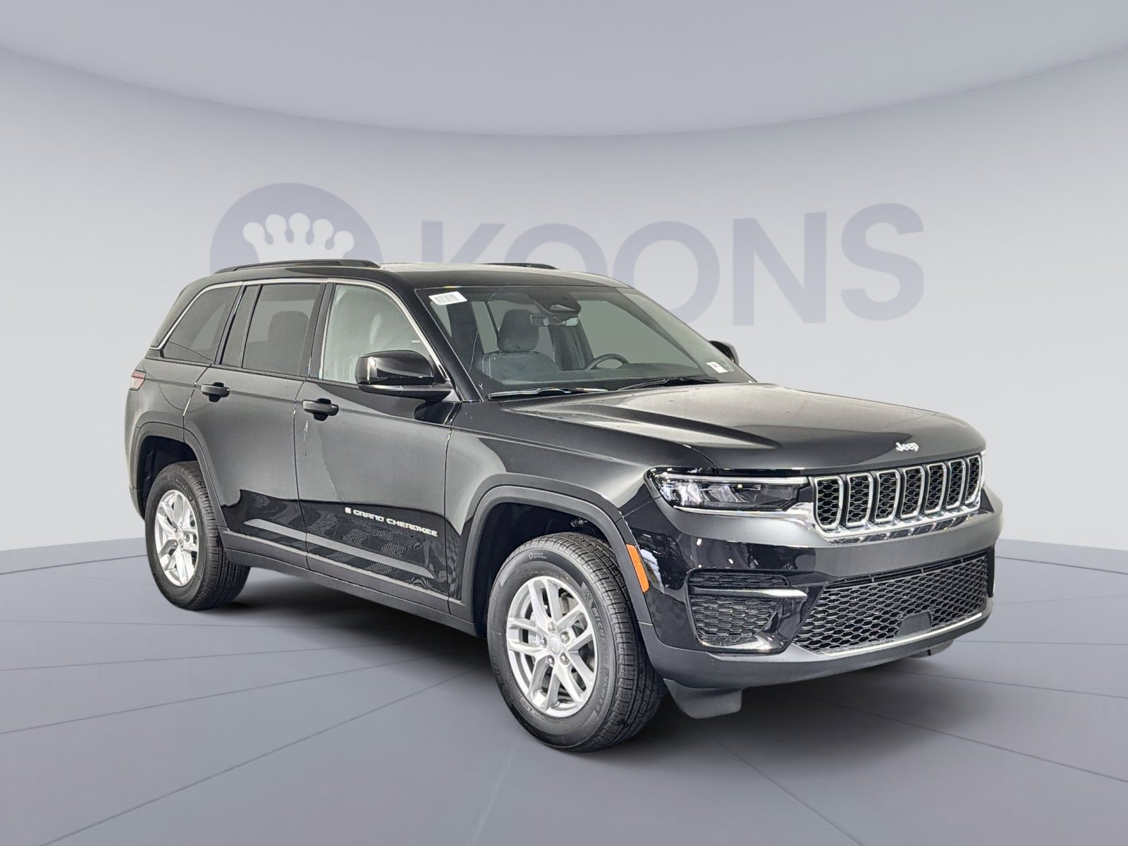 New 2025 Jeep Grand Cherokee Laredo X w/ Luxury Tech Group I image 10