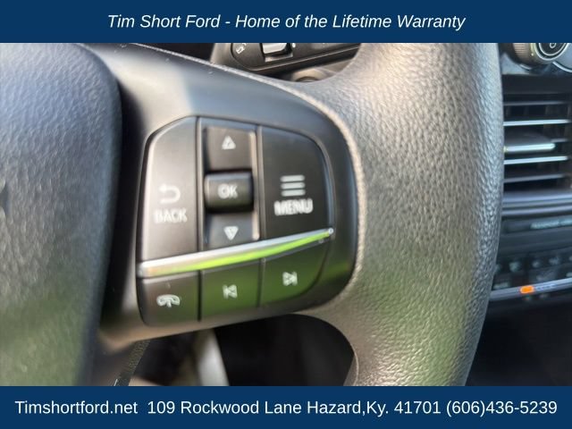 Used 2025 Ford Escape Active AWD/4WD image 16