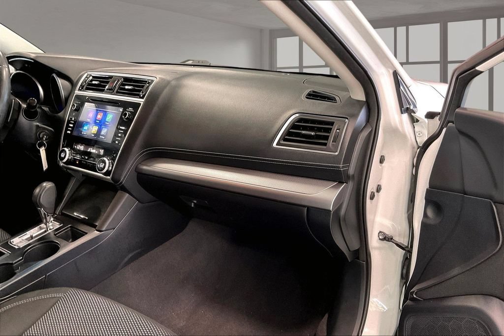 Used 2018 Subaru Outback 2.5i Premium AWD/4WD image 27