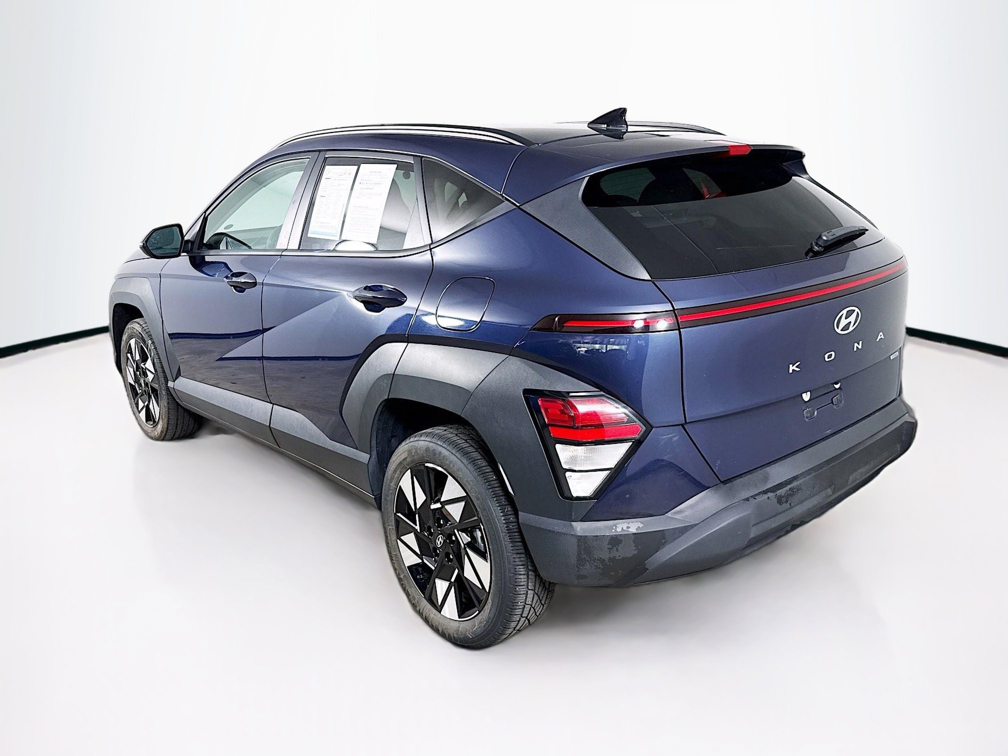 Used 2024 Hyundai Kona SEL AWD/4WD image 28