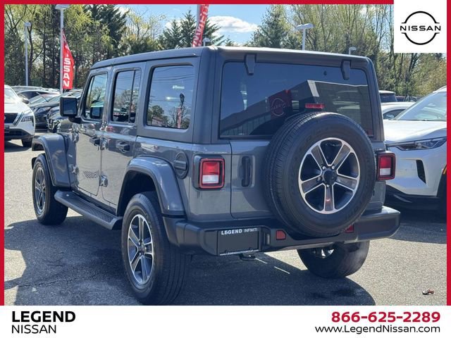 Used 2023 Jeep Wrangler Sahara w/ Cold Weather Group AWD/4WD image 5