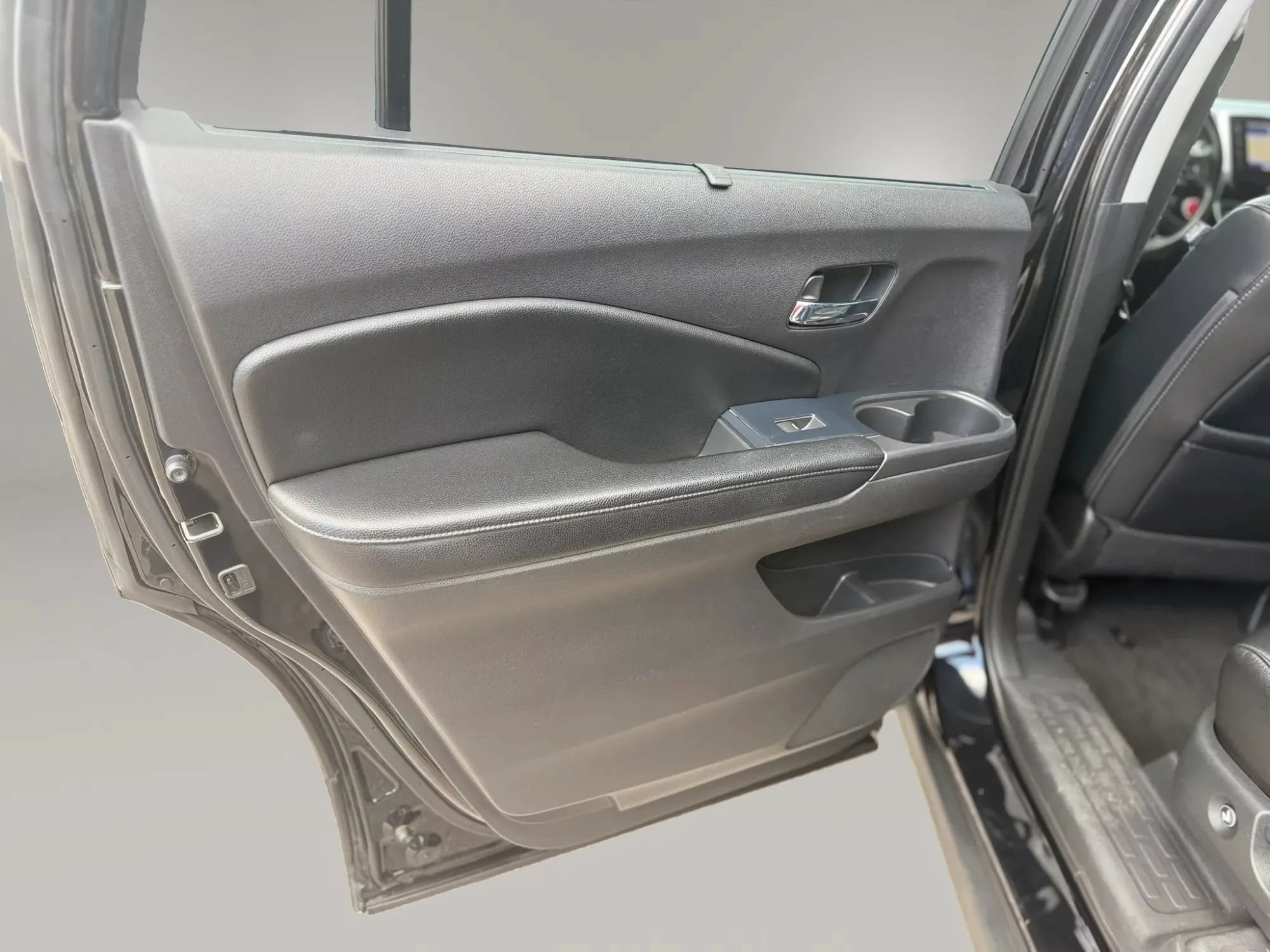 Used 2018 Honda Pilot Elite image 11