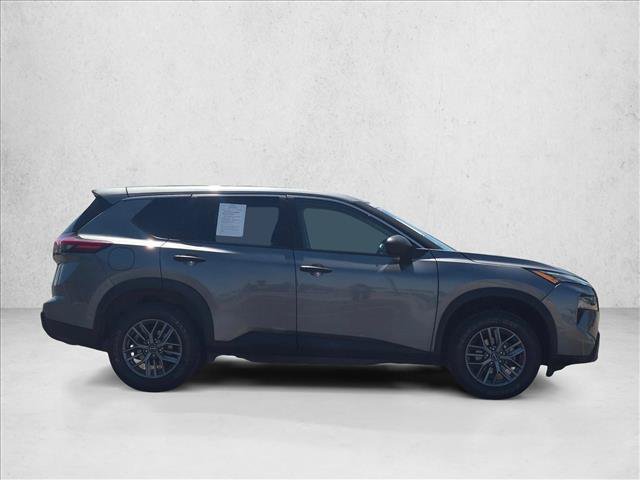 Used 2024 Nissan Rogue S AWD/4WD video 4