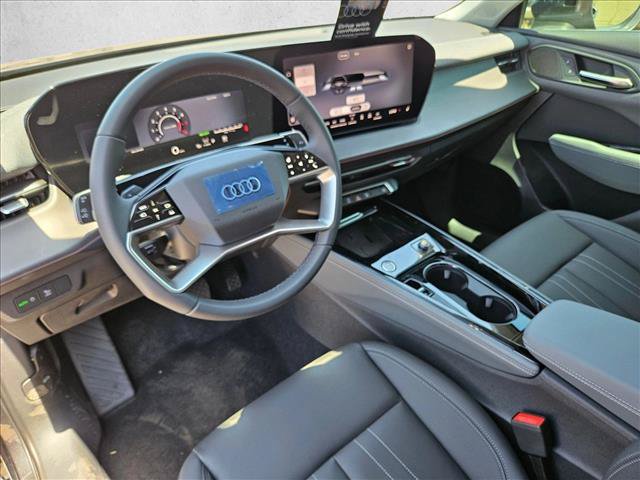 New 2026 Audi Q3 quattro 2.0T AWD/4WD image 3