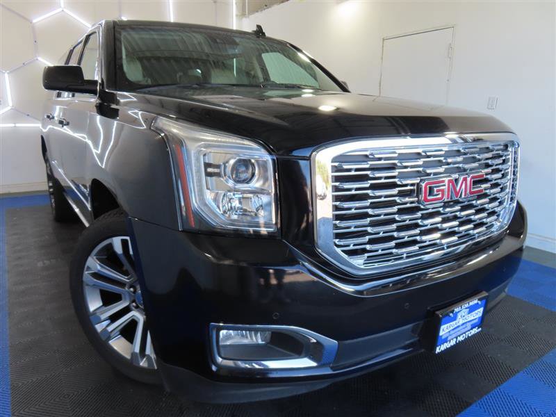 Used 2018 GMC Yukon XL Denali w/ Denali Ultimate Package RWD image 3