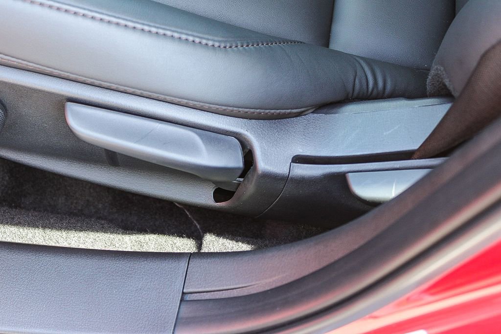 Used 2025 MAZDA MAZDA3 s image 21