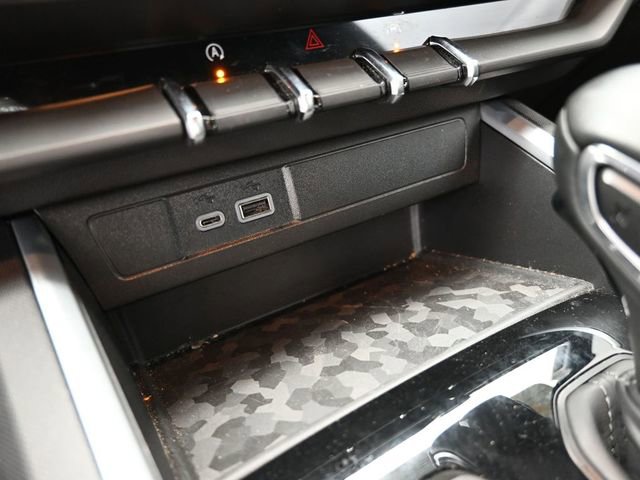 New 2025 Chevrolet Colorado LT image 32