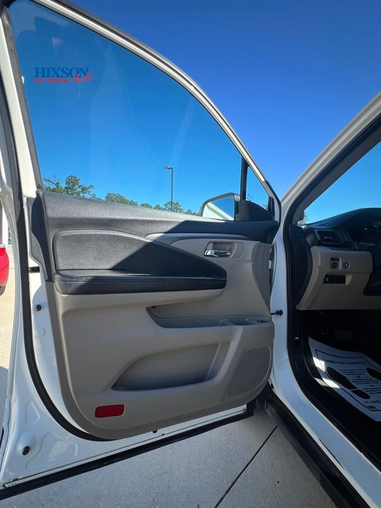 Used 2016 Honda Pilot EX-L image 9