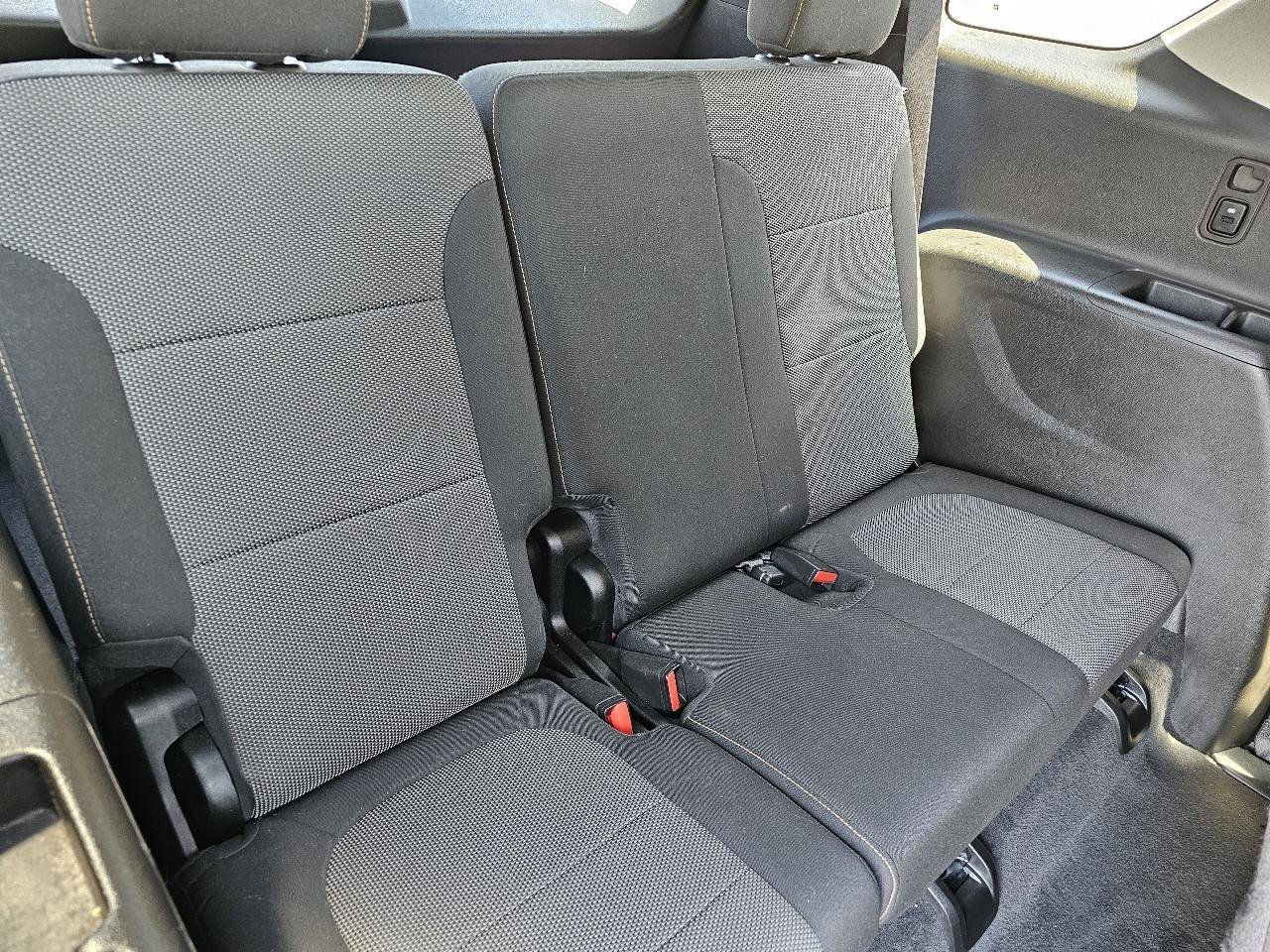 Used 2019 Chevrolet Traverse LS FWD image 24