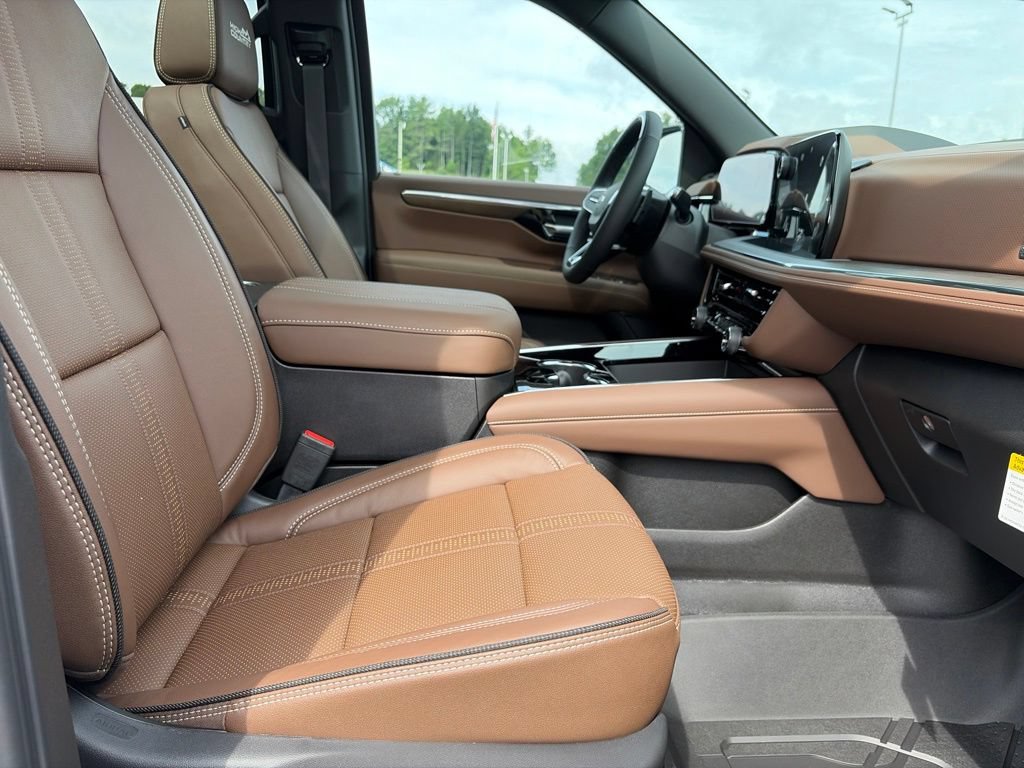 New 2026 Chevrolet Tahoe High Country AWD/4WD image 45