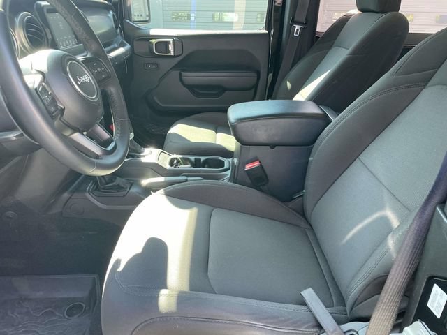 Certified 2023 Jeep Wrangler Sport AWD/4WD image 13