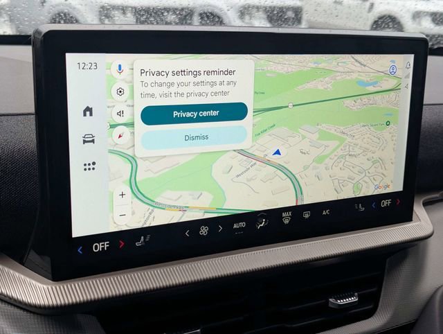 Used 2025 Ford Explorer Active image 21